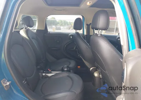 2011 Mini Cooper из США, поврежденный, VIN WMWZB3C55BWM00840